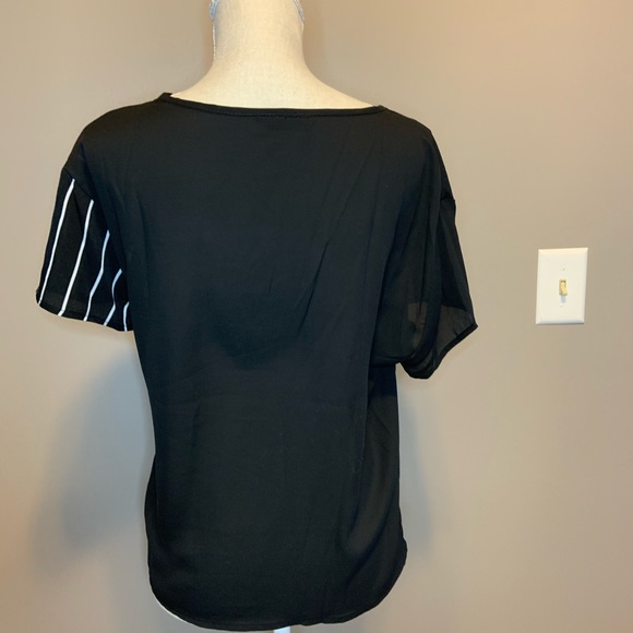 Shein top‎ - Picture 3 of 4